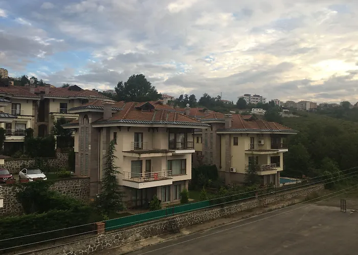 Sweet Apartmanhotel 3*